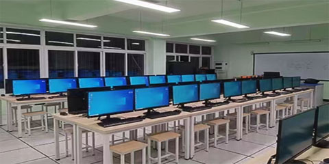云计算机教室